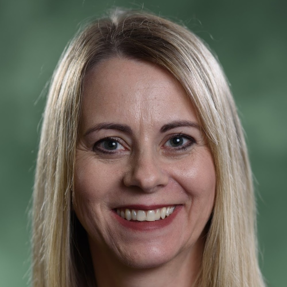 Meet your Posher, Tina